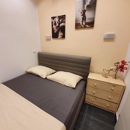 Stylisches 2-Zimmer Design-Apartment An Der U1 Favoritenstrasse Vídeň Exteriér fotografie