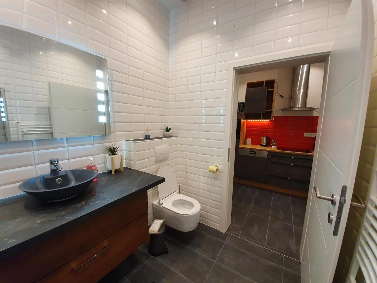 Stylisches 2-Zimmer Design-Apartment An Der U1 Favoritenstrasse Vídeň Exteriér fotografie