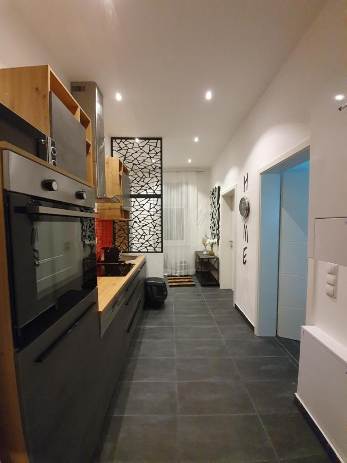 Stylisches 2-Zimmer Design-Apartment An Der U1 Favoritenstrasse Vídeň Exteriér fotografie